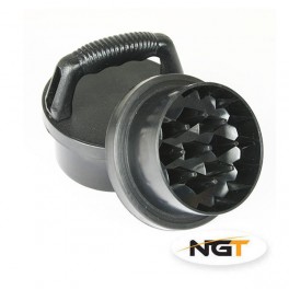 NGT BAIT CRUSHER CU MANER